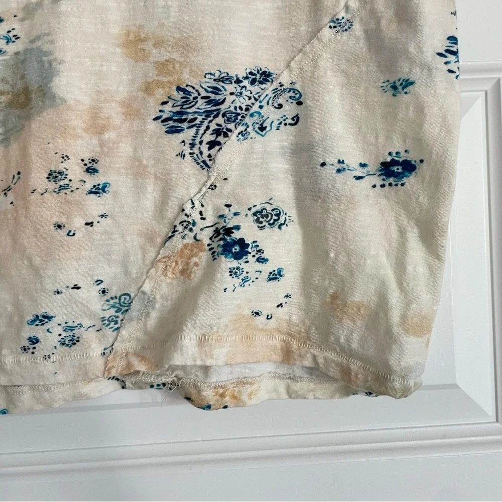 Anthropologie Pilcro Cream and Blue Patterned Cotton Short Sleeve Top - Picture 5 of 9